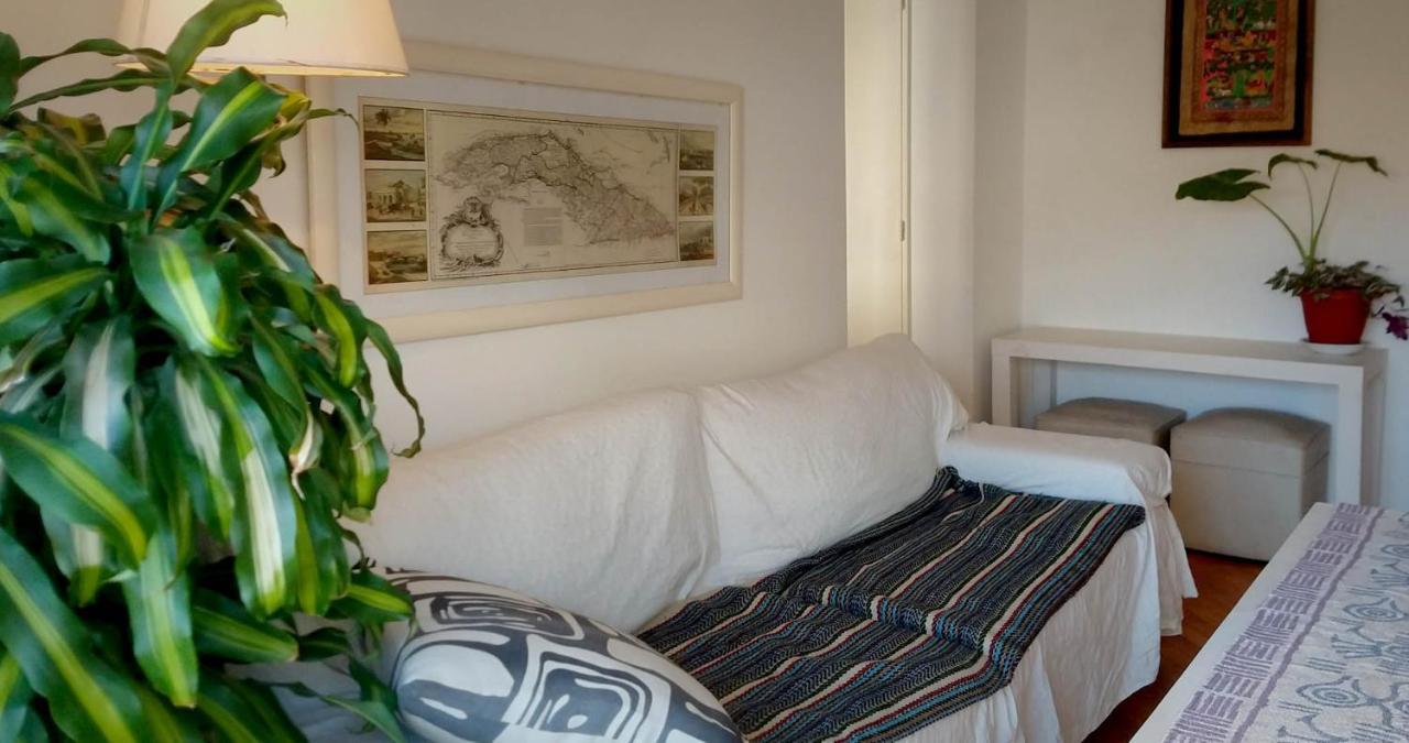 Depto 2 Ambientes Muy Luminoso Con Wifi Y Vista A La Plaza Apartment Буенос Айрес Екстериор снимка