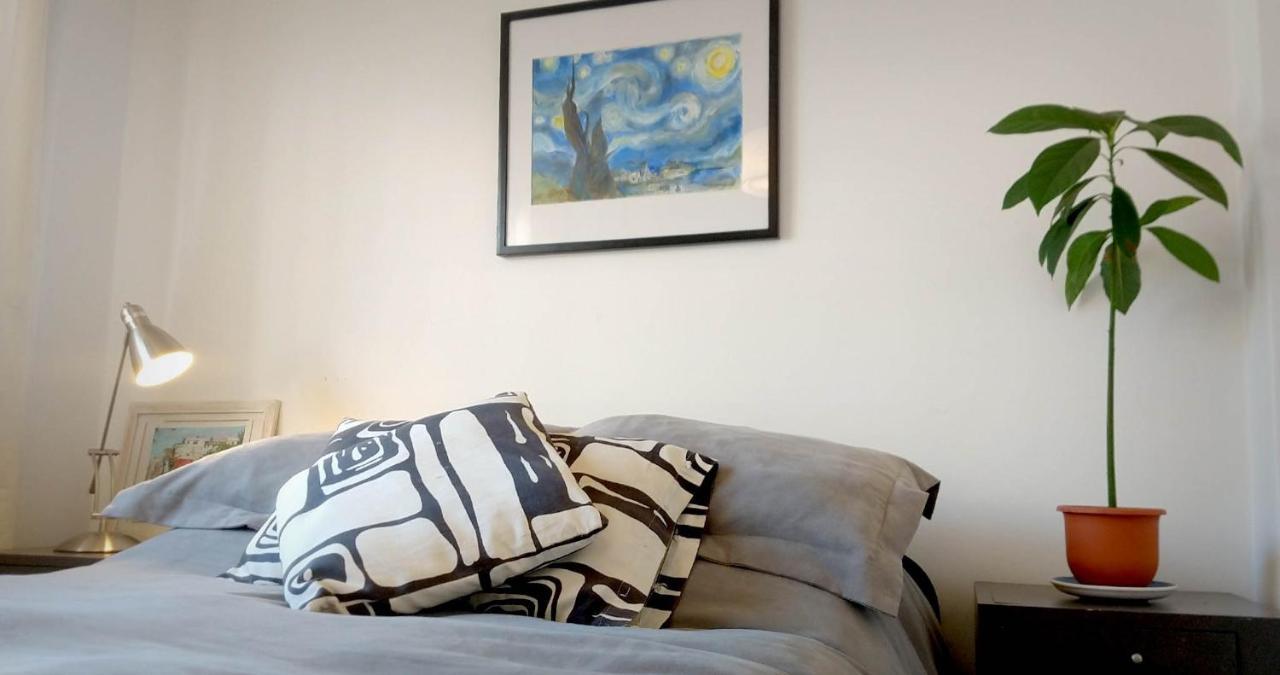 Depto 2 Ambientes Muy Luminoso Con Wifi Y Vista A La Plaza Apartment Буенос Айрес Екстериор снимка